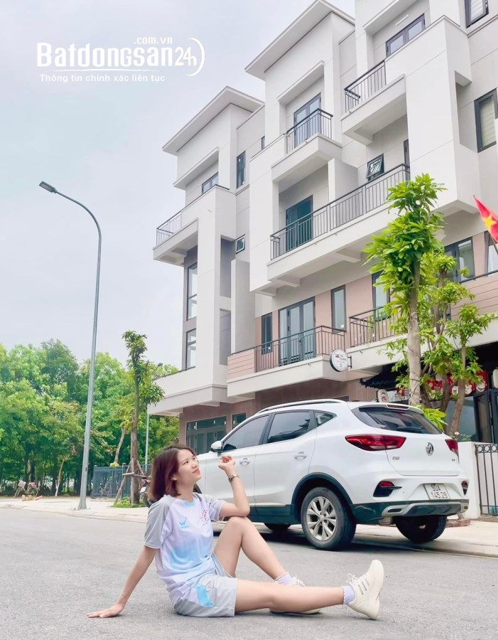 Chốt ngay!với 1.3 tỷ đã có nhà 4 tầng, chân chung cư,giá chỉ từ 40tr/m2!lh0981982683