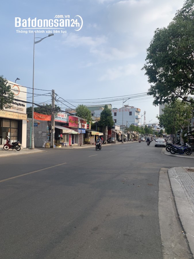 Bán nhà mặt tiền đường Bình Giã gần chợ Trần Bình Trọng, phường 8