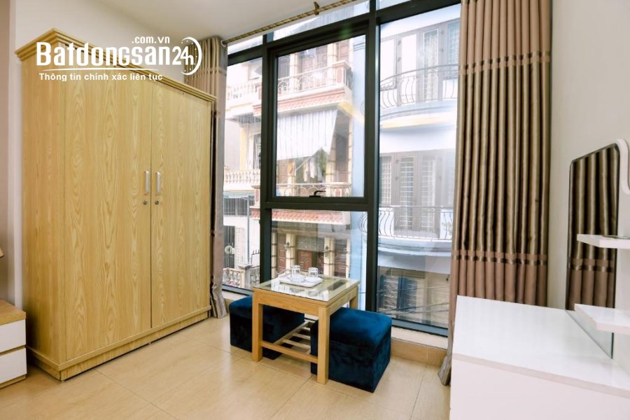 Bán nhà mặt phố Giáp Bát - Hoàng Mai - 103m2 x 7 tầng thang máy, MT: 5,3m - SĐCC 