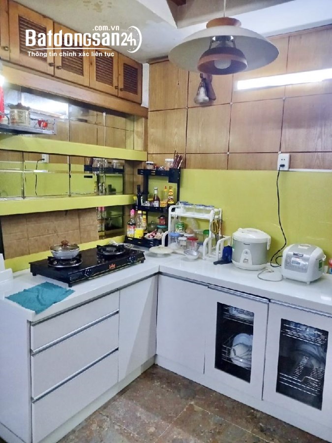 Bán Nhà HXH Nguyễn Bá Tòng, Tân Bình, 91m2, 5 Tầng Mới, Nội Thất Đẹp, Nhỉnh 13 Tỷ TL.