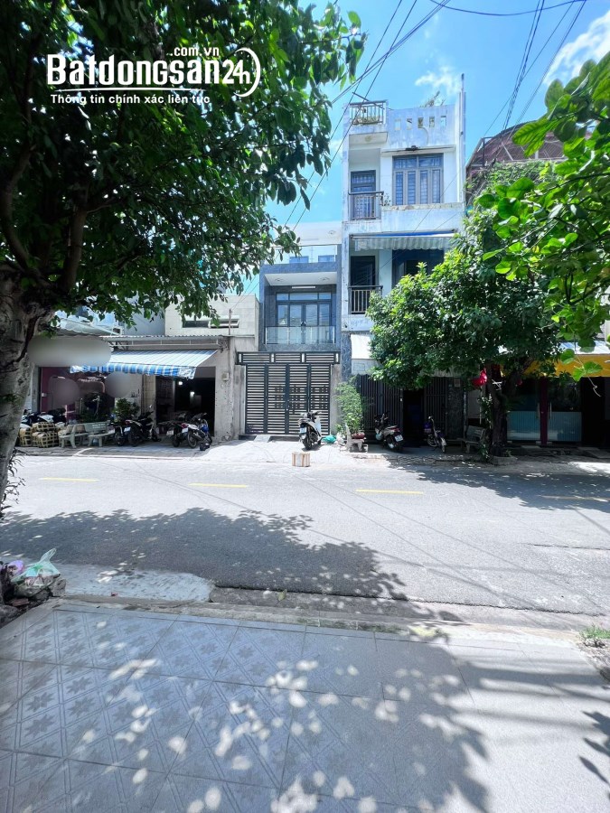 GIẢM 1 TỶ, NHÀ MẶT TIỀN NGAY TÂN HƯƠNG, TÂN PHÚ - 71M2 SỔ A4 - 3 TẦNG, CHỈ 8.x TỶ.