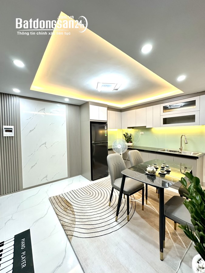 Bán nhà mặt hồ Võ Thị Sáu (nhà 2 mặt ngõ) 42m2 10 tỷ. 📲 : 0975.997.166