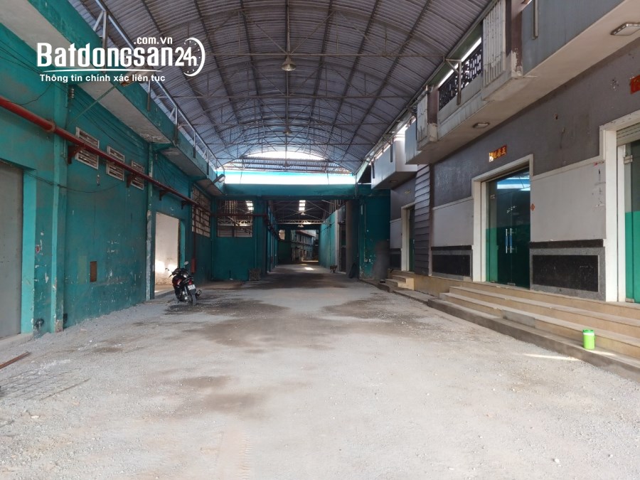 Cho thuê kho xưởng đường Mai Bá Hương _bình chánh 600m2(20x30)giá 33tr 
