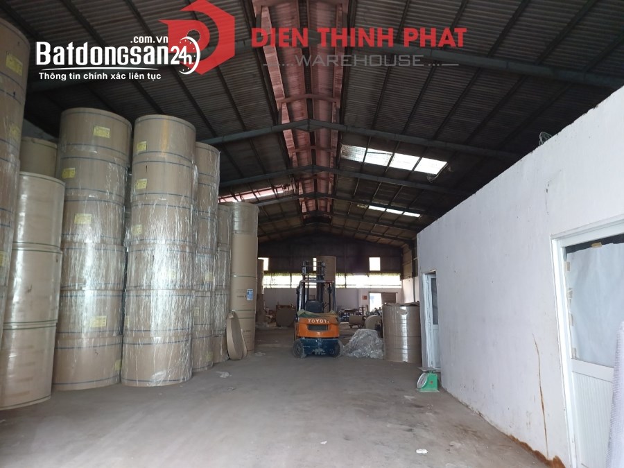 Cho thuê kho xưởng đường18B quận Bình Tân 800m2(20x40) giá 48tr container 40feet