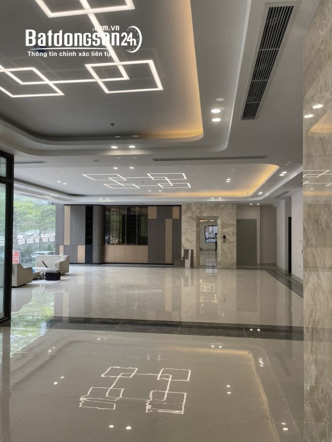 Bán Toà Nhà Mặt Phố Đường Láng, Đống Đa 242m2, 12 Tầng, MT 22m, 220 tỷ.