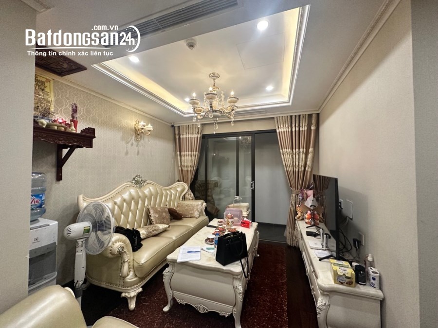 CHUNG CƯ HỒNG TIẾN 72M, LÔ GÓC, TẶNG TOÀN BỘ NỘI THẤT, AN SINH ĐỈNH, VÔ VÀN TIỆN ÍCH 