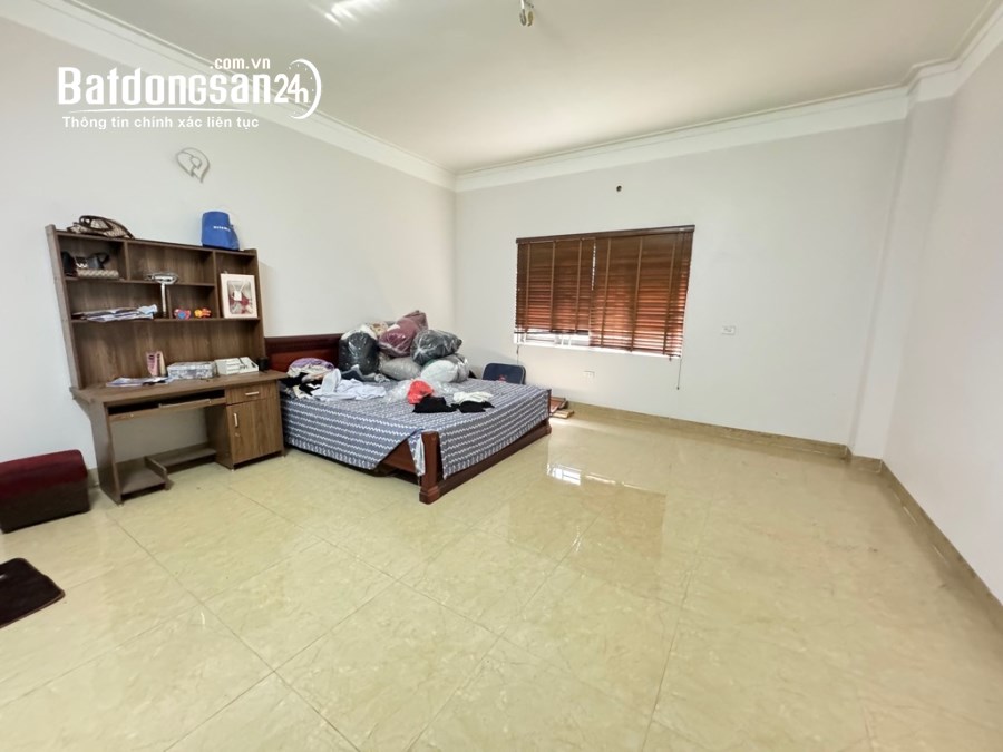Phân Lô Vỉa Hè-Ô Tô 29 Chỗ-Nhà 3 Tầng-DT 80M²-MT 5,4M-Chợ Lắp Ghép-Thị Trấn-Đông Anh
