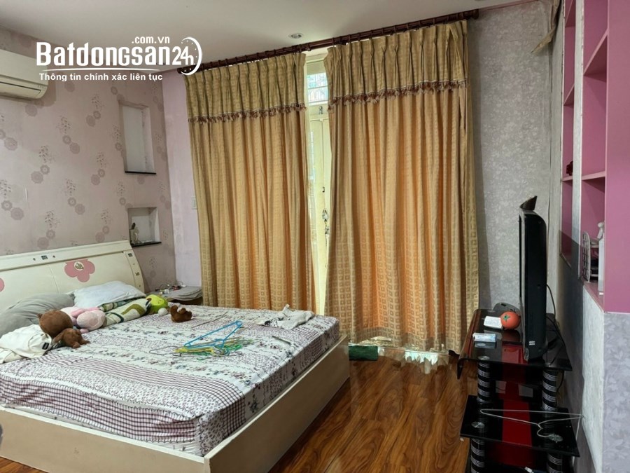 Biệt Thự Bành Văn Trân, Giáp Quận 10, 130m2, 3 Tầng Mới, Ngang Gần 10m, Nhỉnh 19 Tỷ 