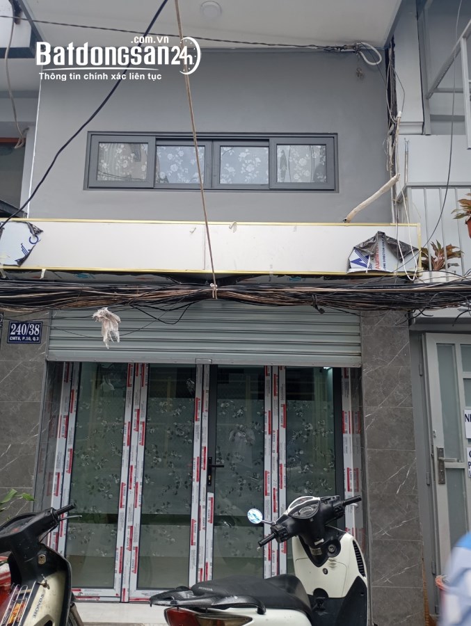 Cho thuê nhà 240 Đường Cách Mạng Tháng Tám, Phường 10, Quận 3