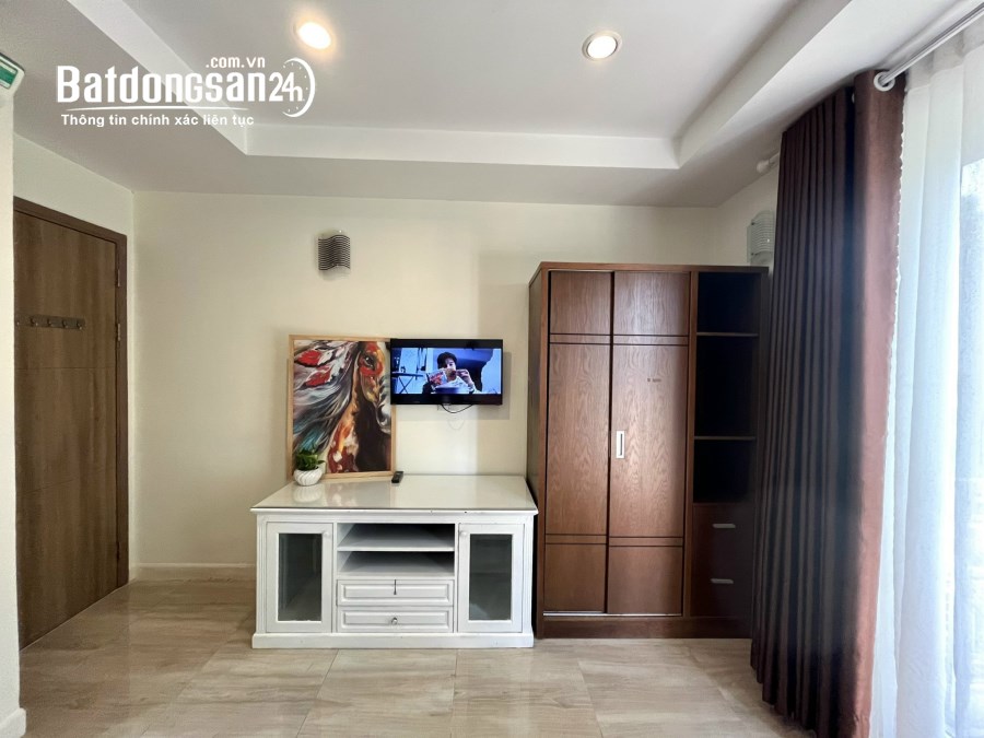 Cho thuê phòng đầy đủ nội thất có ban công rộng rãi thoáng mát, yên tĩnh ở Tân Phú, Q