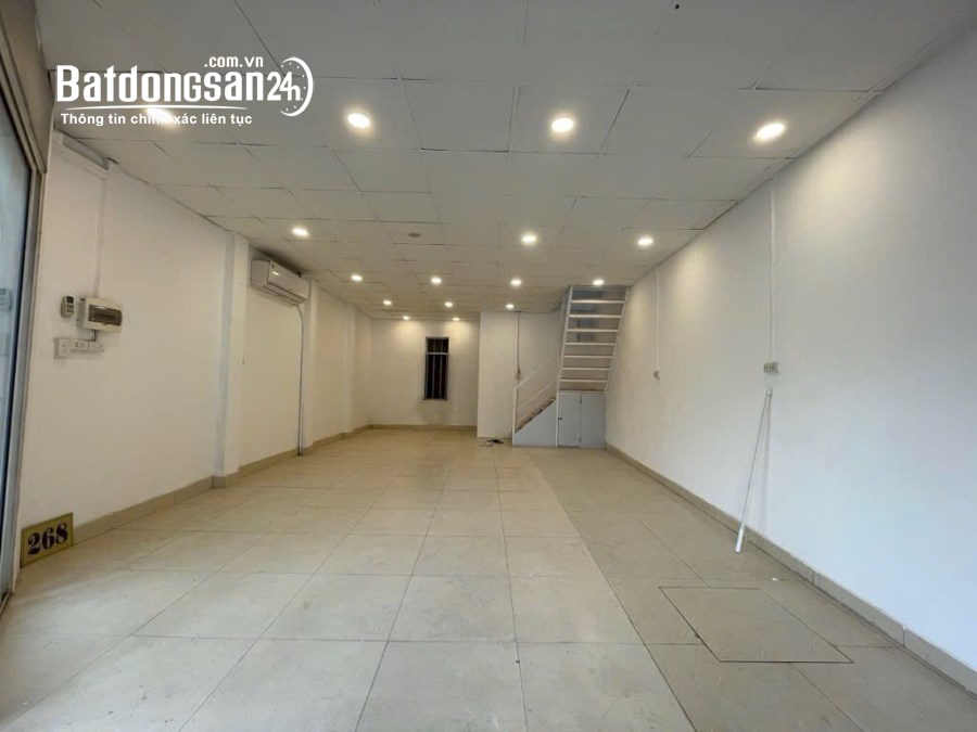 Bán nhà mặt đường Võ Chí Công DT: 60m mặt tiền khủng gần 8m hiện có nhà 2 tầng cũ xác