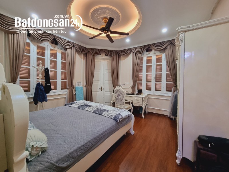 Bán biệt thự, villas Đường Cầu Giấy, Phường Yên Hòa, Quận Cầu Giấy