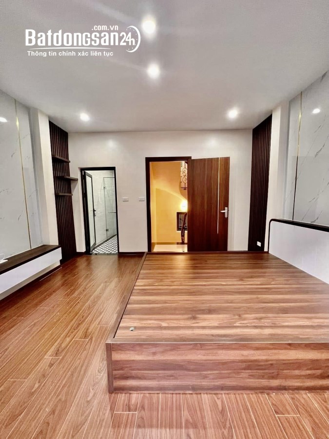 CHỈ VỚI 6.3 TỶ _ NHÀ MỚI KINGKONG_TRƯƠNG ĐỊNH - HAI BÀ TRƯNG _ SỔ ĐẸP NỞ HẬU - 2 MẶT 