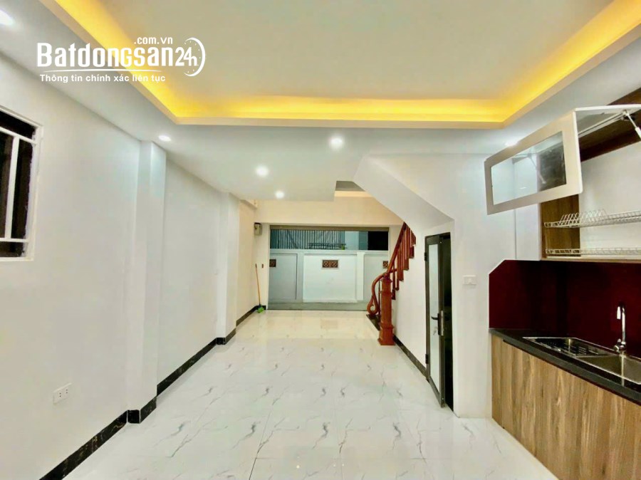 Đáng mua nhất La phù-Nhà 5 tầng đẹp không tì vết- đến xem là ưng!!Giá 3,6 tỉ(Tài-Lộc)