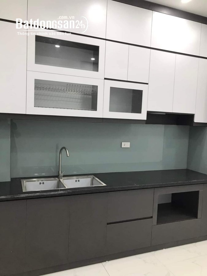 Đáng mua nhất La phù-Nhà 5 tầng đẹp không tì vết- đến xem là ưng!!Giá 3,6 tỉ(Tài-Lộc)