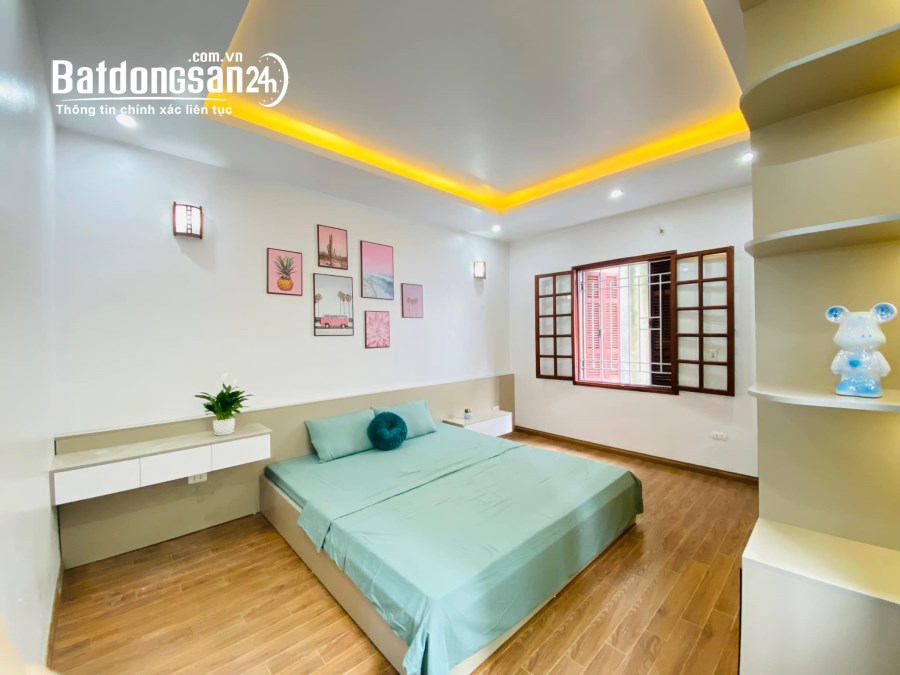  BÁN NHÀ NGUYỄN VĂN VIÊN-MẶT NGÕ-LÔ GÓC-3 THOÁNG-SỔ ĐẸP-TIMES CITY-75M 5T 11TỶ