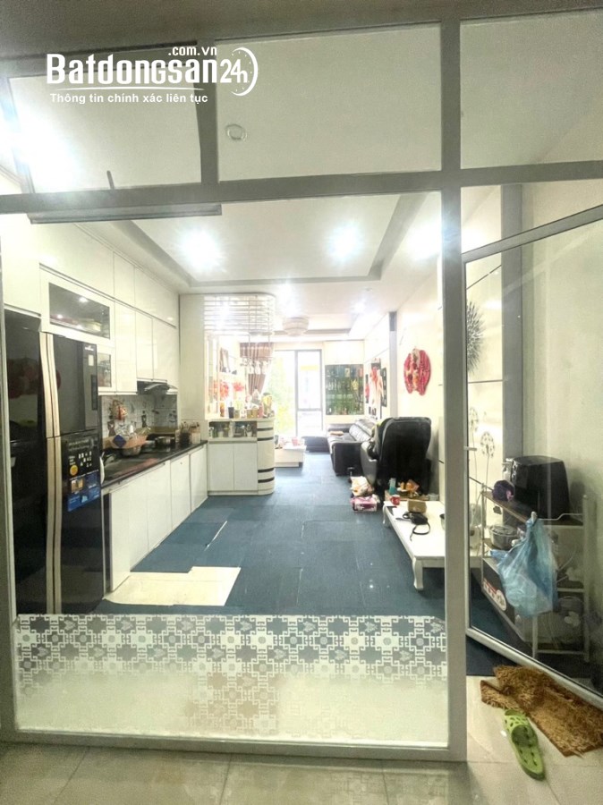 Siêu Phẩm 6 Tầng-Gara Ô Tô-Thang Máy-Vỉa Hè-DT 40M²-MT 4M-Khu 3HA-Thị Trấn-Đông Anh
