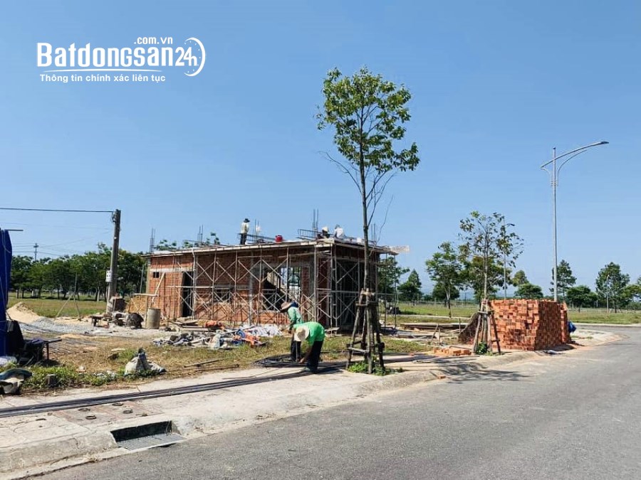  Bán  vị trí mặt tiền trục thoáng VSIP Quảng Ngãi  giá đầu tư 