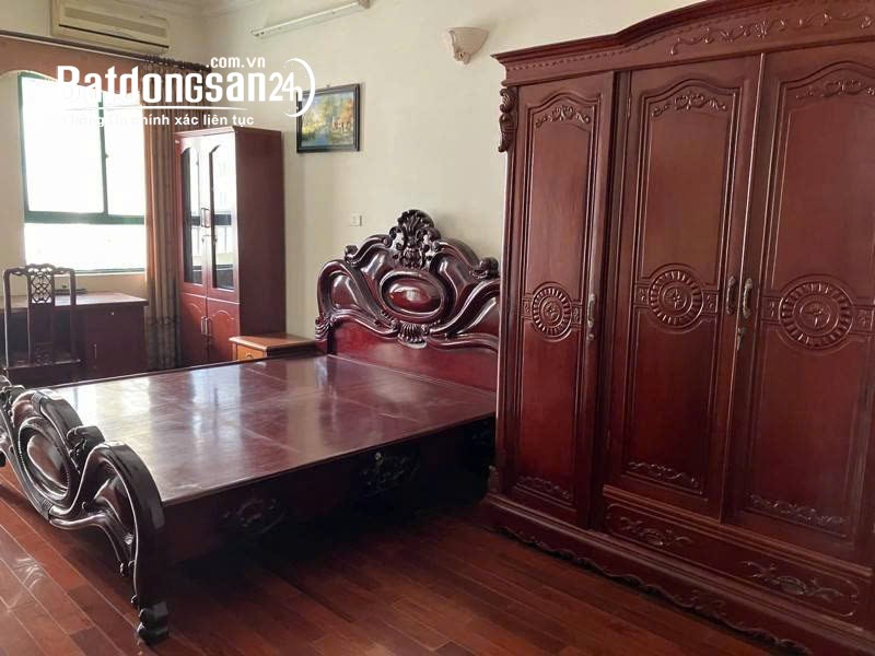 Cho thuê chung cư Hoàng Đạo Thúy, Cầu Giấy 165M giá 18TR, 3 ngủ, full đồ, slooto