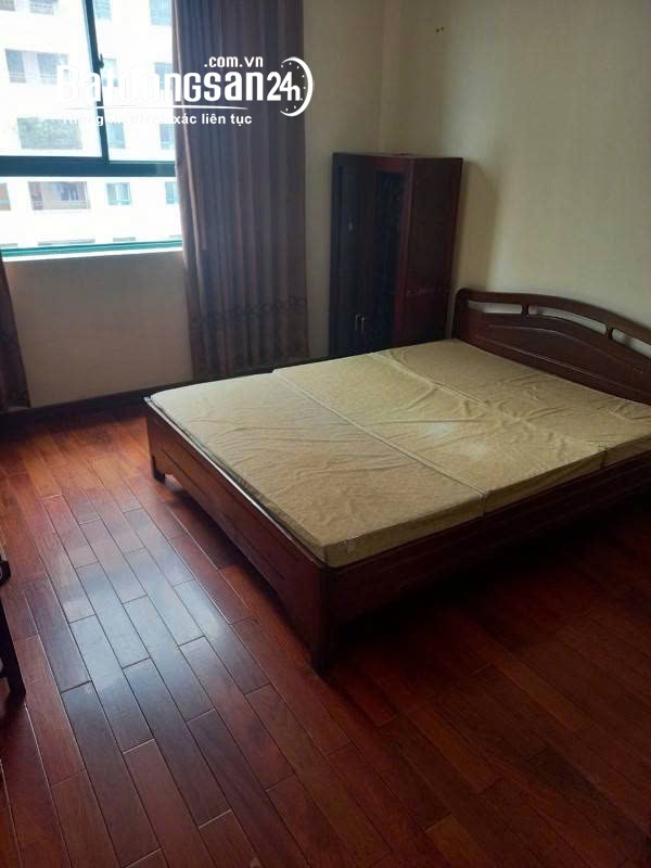 Cho thuê chung cư Hoàng Đạo Thúy, Cầu Giấy 165M giá 18TR, 3 ngủ, full đồ, slooto