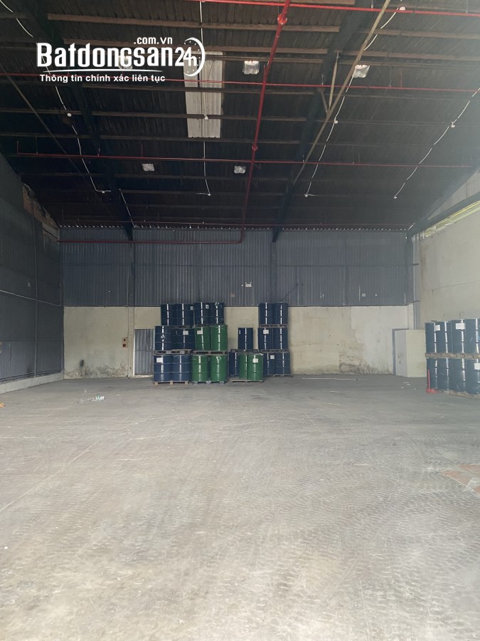 CHO THUÊ NHÀ KHO 340m2, ĐIỆN 3 PHA - ĐƯỜNG VÕ CHÍ CÔNG - GIÁ CHỈ 16 TRIỆU
