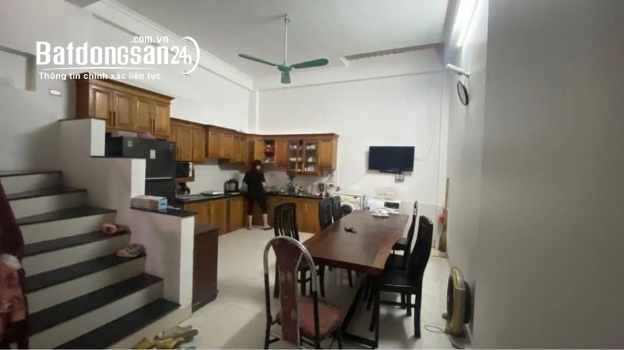 Cho thuê nhà LK KĐT Kiến Hưng Mậu Lương Hà Đông 60m x 4T giá 15 triệu, full nội thất