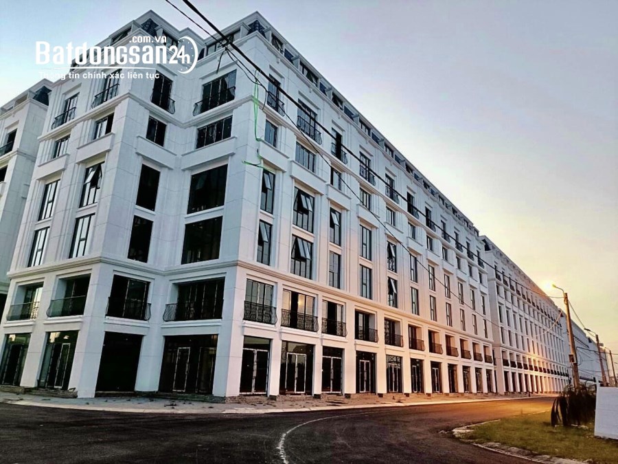 BÁN SHOPHOUSE 6 TẦNG + 1 Tum TẠI KCN SAMSUNG YÊN PHONG BẮC NINH.