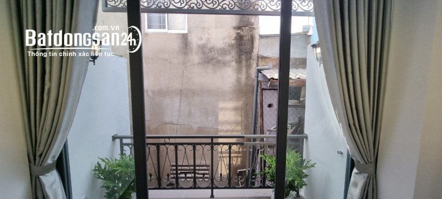 💥🏠🔥Siêu phẩm, sát MT, Bà Hom, Q6, 3 tầng, mới tinh, Full nội thất, nhỉnh 2 tỷ xíu