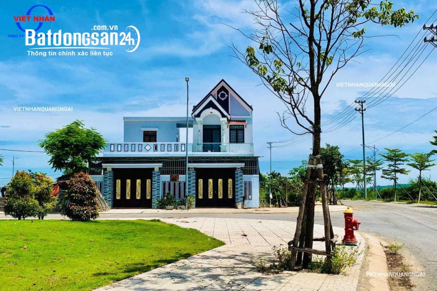1 lô mặt tiền trục thông bên hông công viên duy nhất VSIP Quảng Ngãi giá siêu mềm