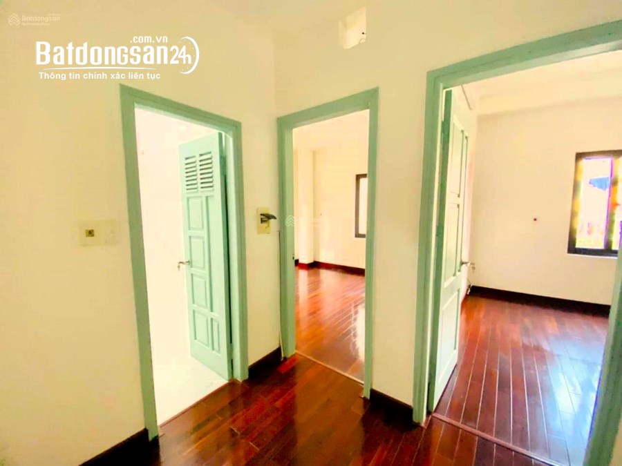 Nhà 5 tầng ngõ 399 Âu Cơ 45m2 4PN gần thung lũng hoa Tây Hồ