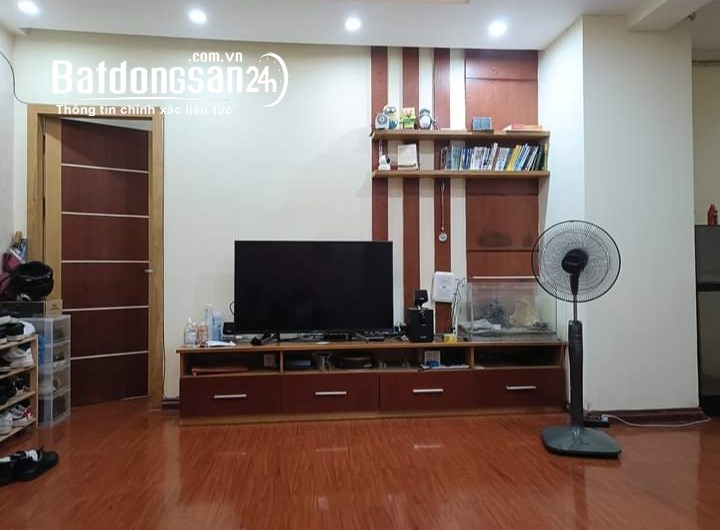 Bán chung cư 137 Nguyễn Ngọc Vũ Cầu Giấy 87m giá 4.6 tỷ, 3 ngủ, về ở luôn