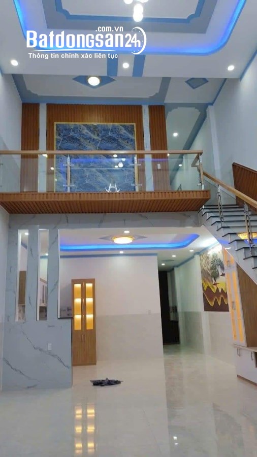 Cần bán nhà gác lửng 2p ngủ,2 tolet Đường Huỳnh Văn Nghệ