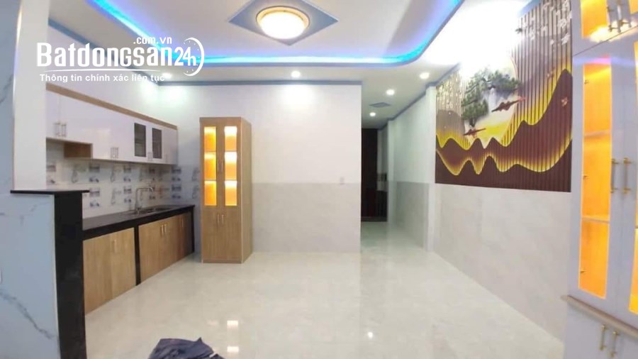Cần bán nhà gác lửng 2p ngủ,2 tolet Đường Huỳnh Văn Nghệ