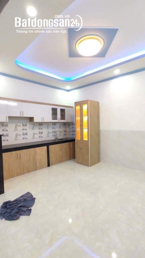 Cần bán nhà gác lửng 2p ngủ,2 tolet Đường Huỳnh Văn Nghệ