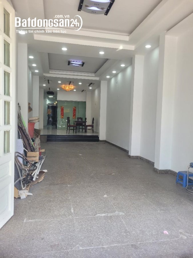 Bán Nhà Mặt Tiền Lý Thường Kiệt, Víp Quận 11, 100m2, 5 Tầng Thang Máy, Nhỉnh 33 Tỷ TL