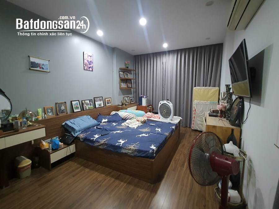 Bán nhà Đường Đội Cấn, Phường Đội Cấn, Quận Ba Đình 8 tầng - 67m2 - Giá 21.5 tỷ
