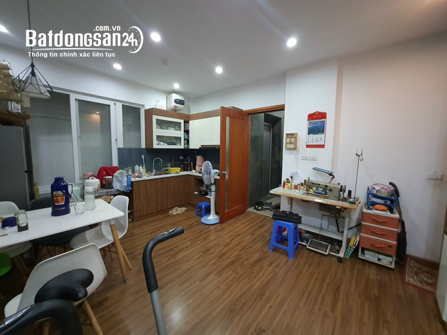 Bán nhà Đường Đội Cấn, Phường Đội Cấn, Quận Ba Đình 8 tầng - 67m2 - Giá 21.5 tỷ