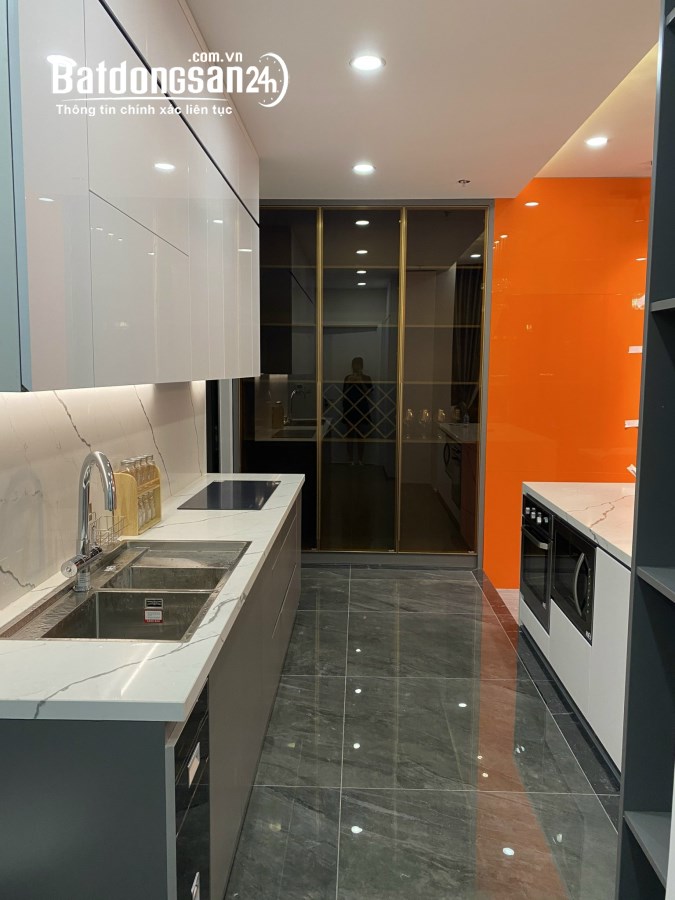 Cho thuê căn penthouse S2 Vinhomes Skylake 170m2, 3PN, đủ đồ chỉ việc vào ở -