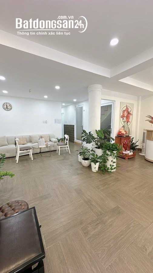 Xoắn bán mặt tiền KD 5 tầng giáp khu Phan Xích Long,Phú Nhuận,ngang 5m,64m2, 10.X TỶ