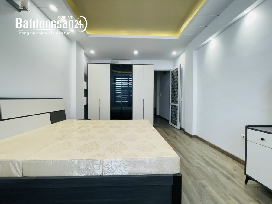 BÁN NHÀ PHỐ NGUYỄN KHANG-CẦU GIẤY-KINH DOANH-Ô TÔ VÀO NHÀ– 41M2 – 5 TẦNG - 12.9 TỶ