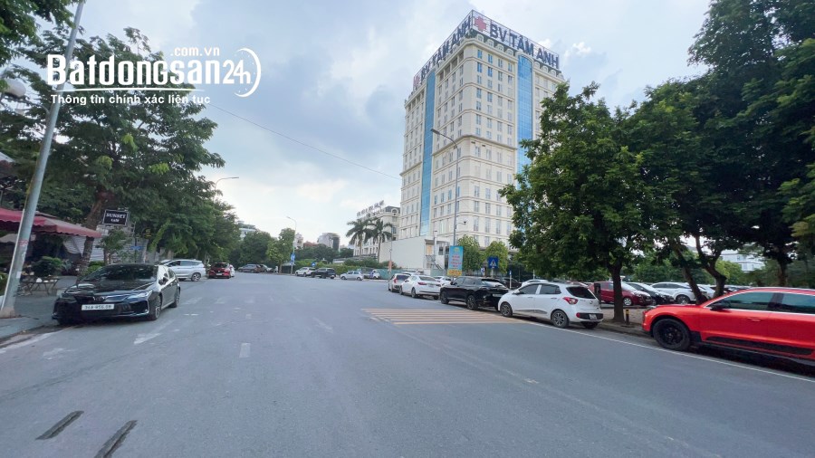 CỰC PHẨM LIỀN KỀ VIP NHẤT HỒNG TIẾN 170M, MT22M, LÔ GÓC, THANG MÁY, DÒNG TIỀN ĐỈNH.
