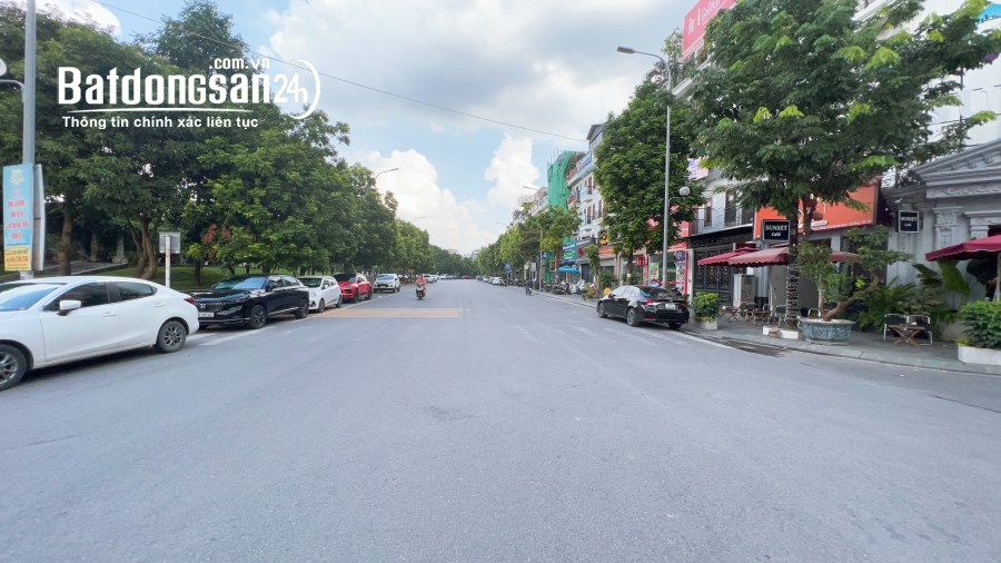 CỰC PHẨM LIỀN KỀ VIP NHẤT HỒNG TIẾN 170M, MT22M, LÔ GÓC, THANG MÁY, DÒNG TIỀN ĐỈNH.