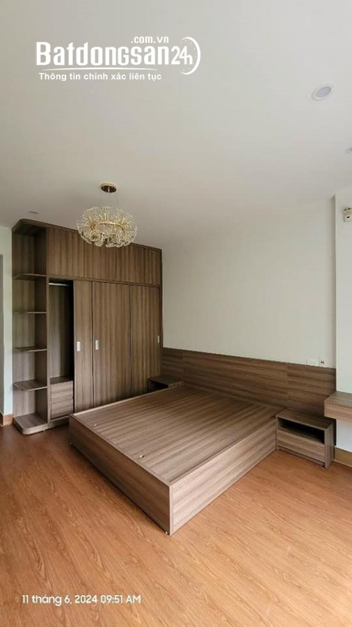 CHỦ CẦN BÁN GẤP LIỀN KỀ DỌC BÚN 1 PHÂN LÔ VỈA HÈ Ô TÔ TRÁNH DT 50M 5 TẦNG 
