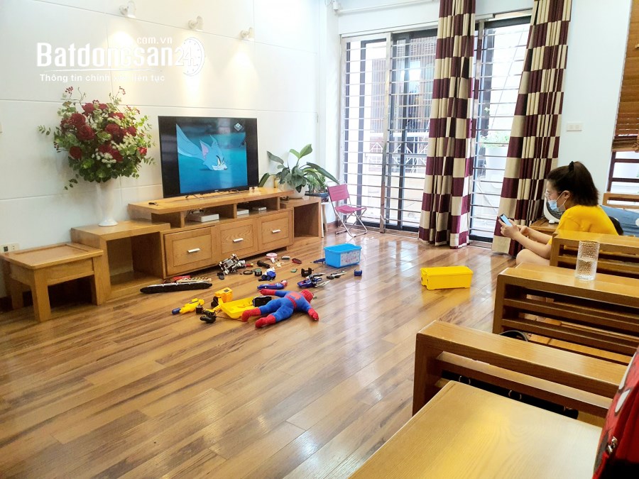 Bán nhà Dương Lâm Văn Quán, 10m ra ô tô, 30m2, 6.6 tỷ