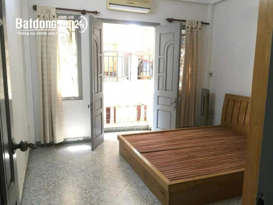 Cho thuê nhà ngõ 68 Cầu Giấy Quan Hoa 35m x 5T giá 13TR, an ninh tốt, tiện ích đầy đủ