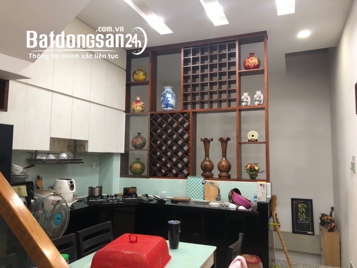 Bán Nhà Mặt Tiền Kinh Doanh Trịnh Đình Trọng, Tân Phú, 70m2, 4 Tầng Mới, Nhỉnh 11 Tỷ 