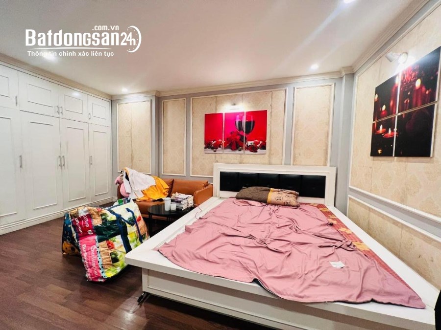 Nguyễn Phong Sắc - dòng tiền - phân lô - ô tô đỗ cửa - 2 mặt thoáng - 65m - 16.5 tỷ