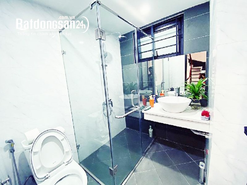 Bán nhà Triều Khúc 40m2 5 tầng, ô tô tránh, kinh doanh, dân xây 7.15