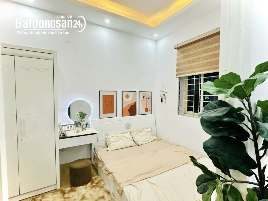 "Bán nhà phố Giải Phóng, Hai Bà Trưng 41m, 4 tầng. Giá: 9.6 tỷ
