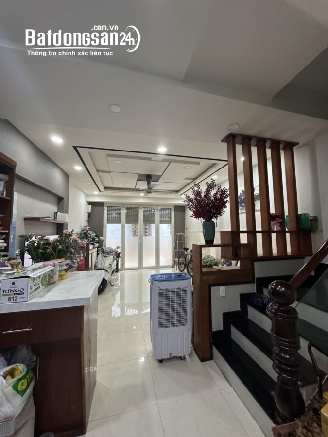 Bán nhà Phường 4, Quận 10